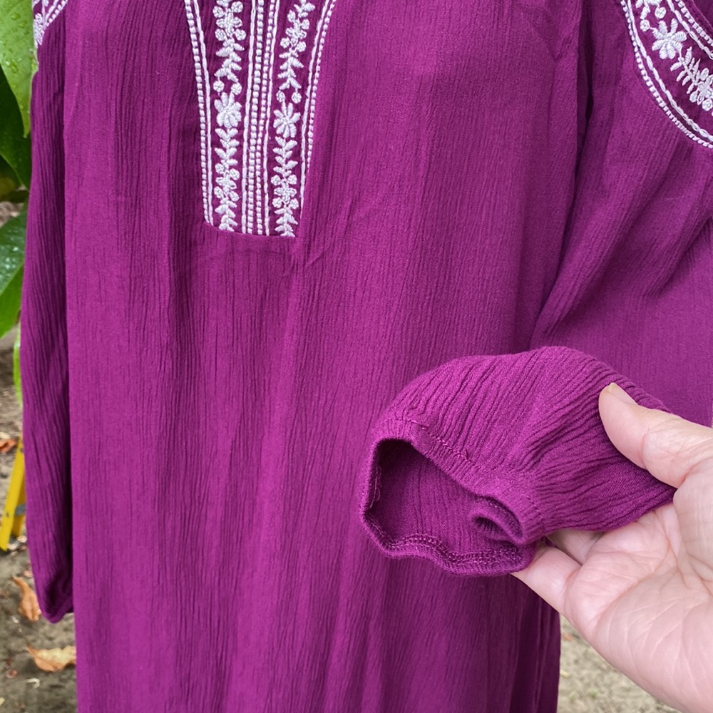 3 for $12 Time and Tru Embroidered Trim Cold Shoulder Midi Dress in Plum SzS 4/6 - Picture 8 of 8